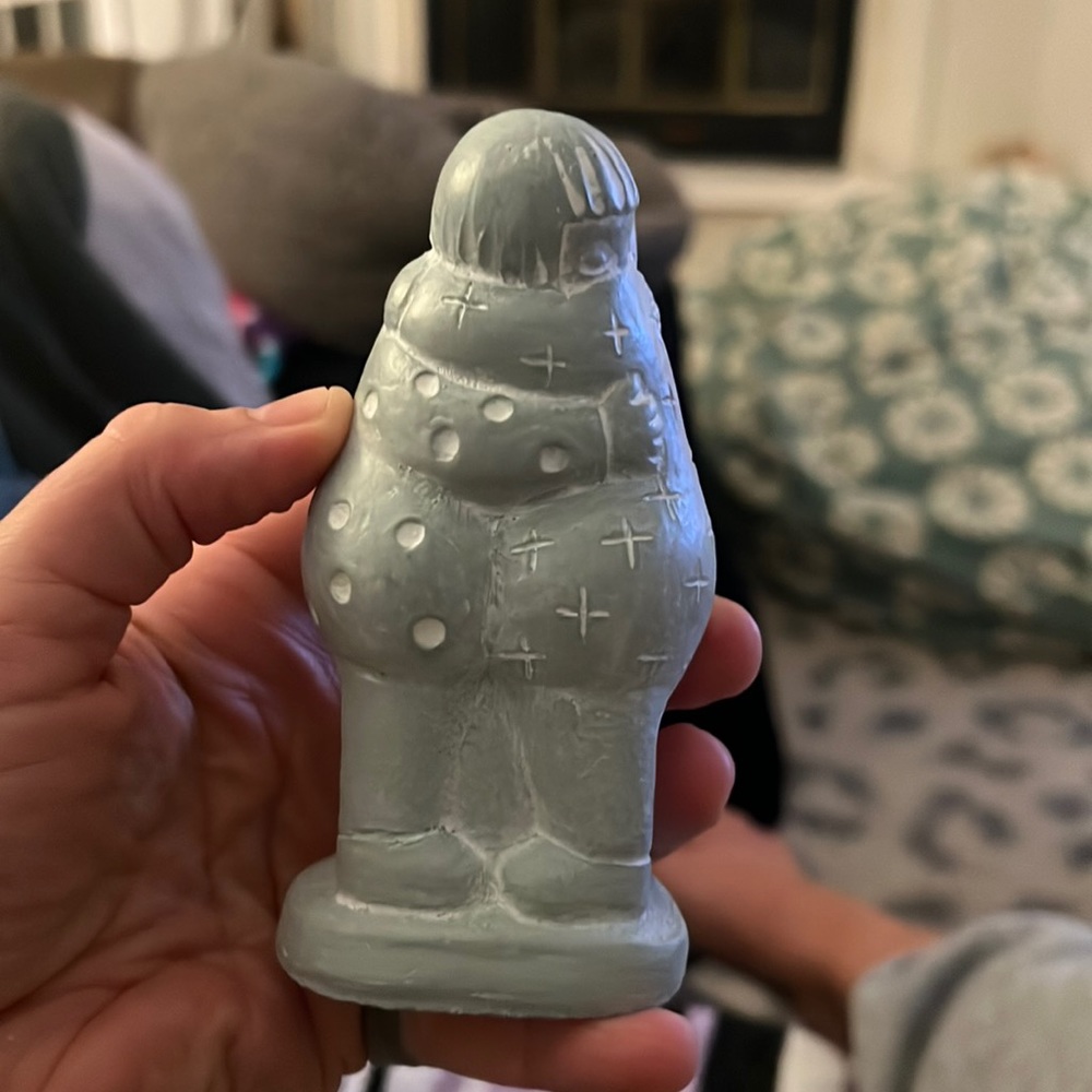 Isabel bloom signed hugging Eskimo children figurine